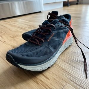 Topo Athletic Phantom Running Shoes - Brand New - Men’s 9.5